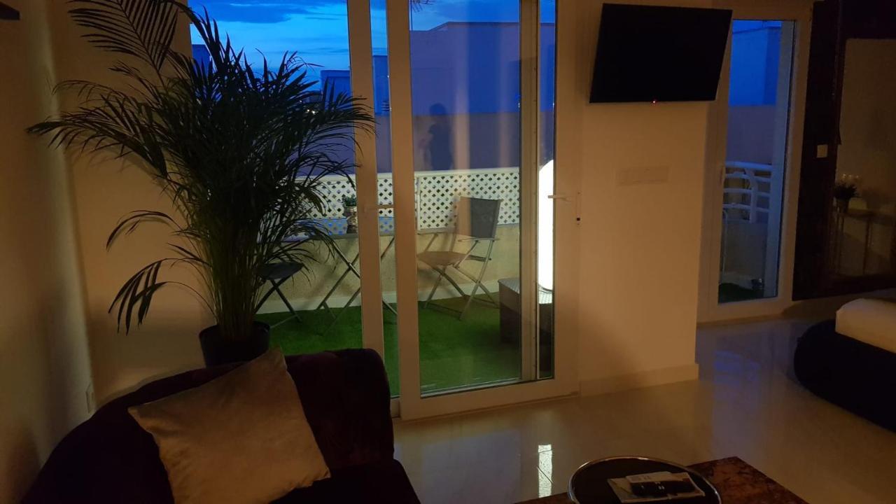 Apartamento Pepi Puerto (Adults Only) Santa Pola Exterior photo